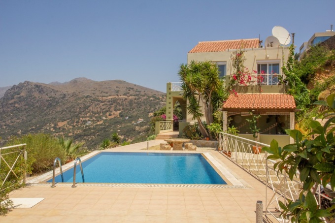 Stunning 3 Bedroom Hillside Villa with Infinity Pool and Panoramic Sea Views in Ravdoucha. - 25