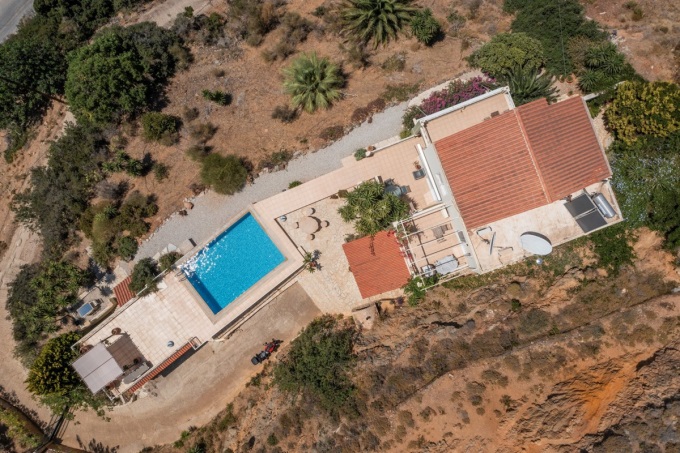Stunning 3 Bedroom Hillside Villa with Infinity Pool and Panoramic Sea Views in Ravdoucha. - 5