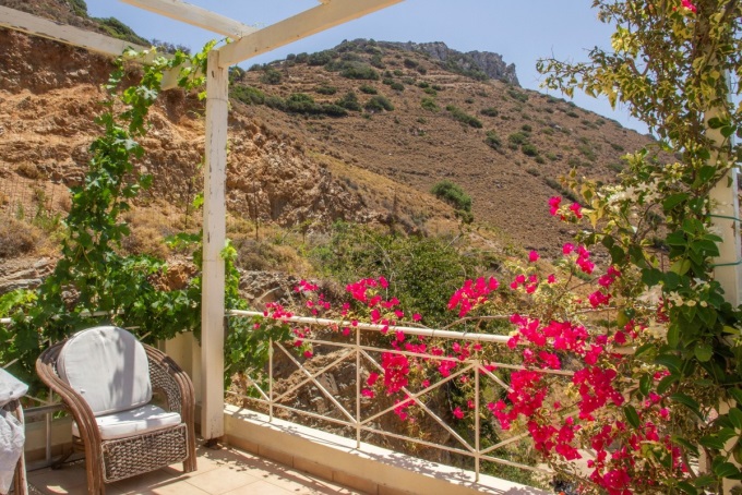 Stunning 3 Bedroom Hillside Villa with Infinity Pool and Panoramic Sea Views in Ravdoucha. - 54