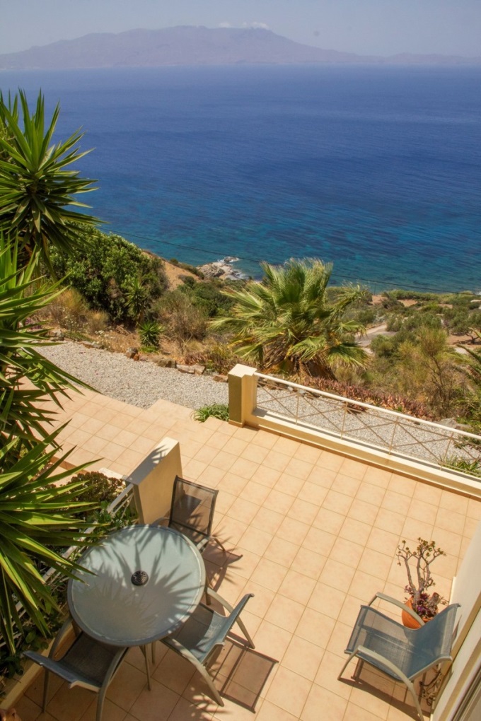 Stunning 3 Bedroom Hillside Villa with Infinity Pool and Panoramic Sea Views in Ravdoucha. - 76