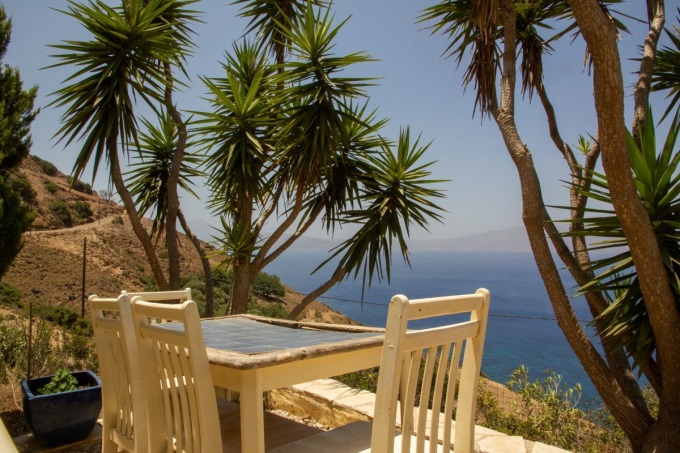 Stunning 3 Bedroom Hillside Villa with Infinity Pool and Panoramic Sea Views in Ravdoucha. - 9