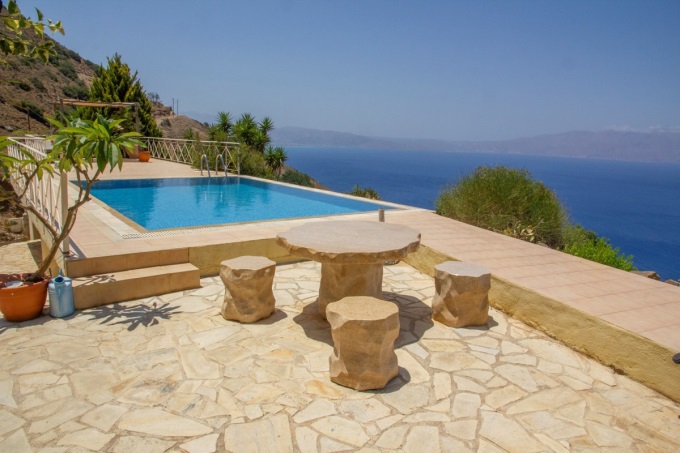Stunning 3 Bedroom Hillside Villa with Infinity Pool and Panoramic Sea Views in Ravdoucha. - 15