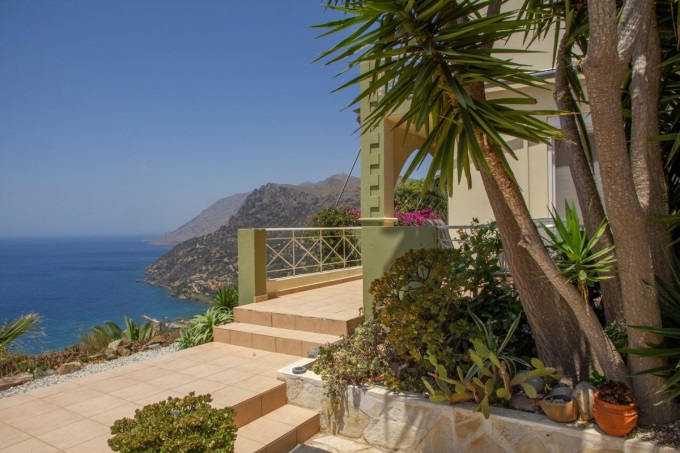 Stunning 3 Bedroom Hillside Villa with Infinity Pool and Panoramic Sea Views in Ravdoucha. - 49