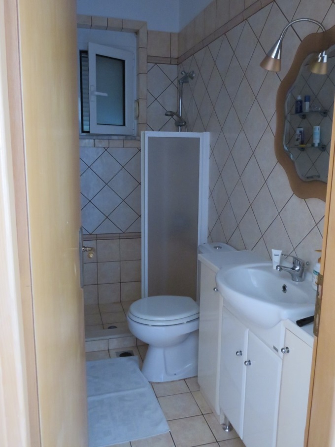 Charming 2 Bedroom Villa with Guest Apartment, Private Pool, and Stunning Sea Views For Sale In Plaka - 7