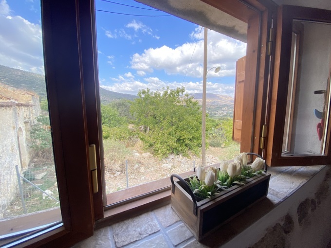 Traditional House For Sale In Provarma - 77