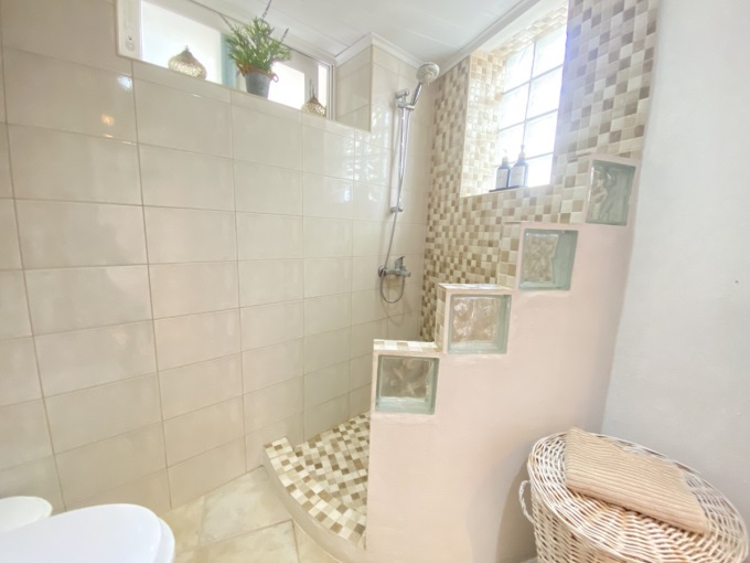 Traditional House For Sale In Provarma - 35