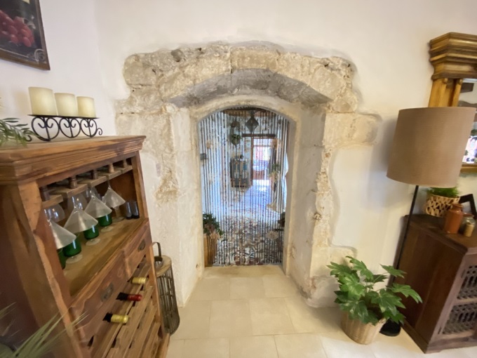 Traditional House For Sale In Provarma - 97