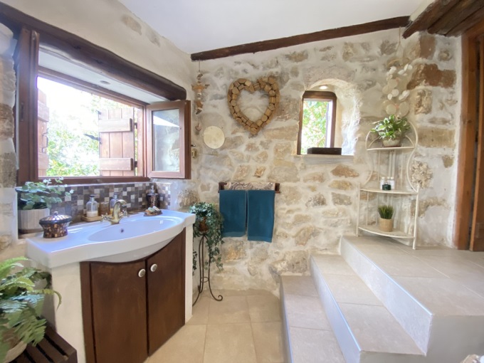 Traditional House For Sale In Provarma - 115