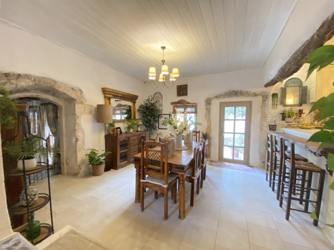 Traditional House For Sale In Provarma - 88