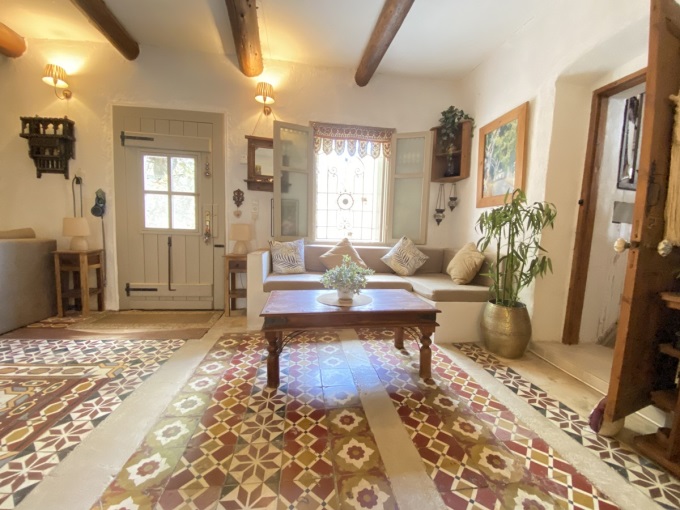 Traditional House For Sale In Provarma - 87