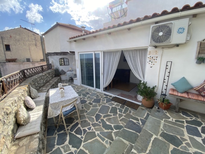 Traditional House For Sale In Provarma - 23
