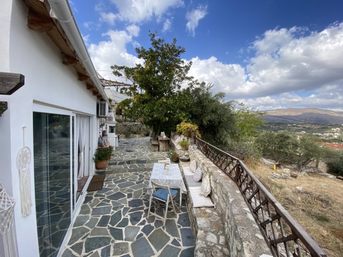 Traditional House For Sale In Provarma - 42