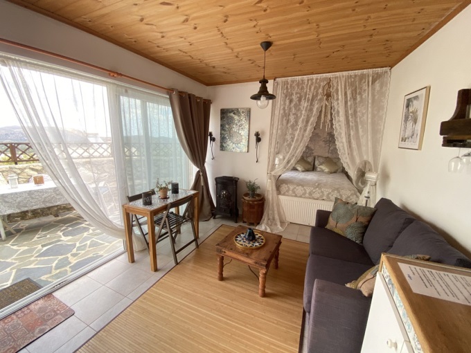 Traditional House For Sale In Provarma - 30