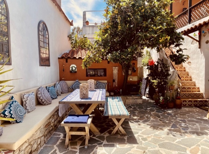 Traditional House For Sale In Provarma - 56