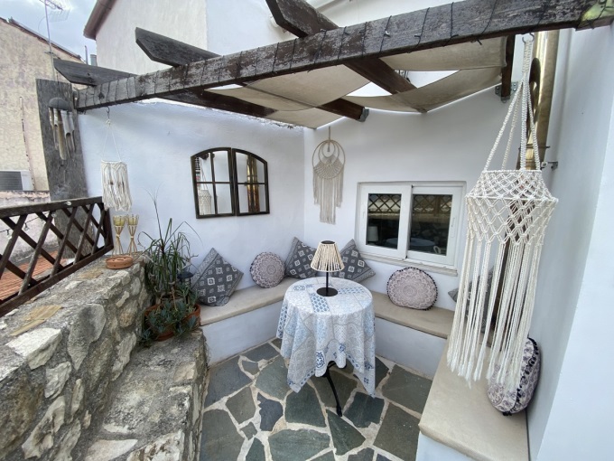 Traditional House For Sale In Provarma - 39