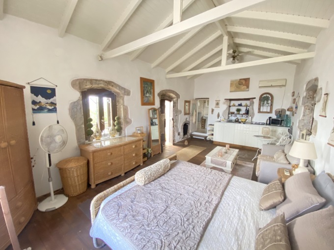 Traditional House For Sale In Provarma - 2