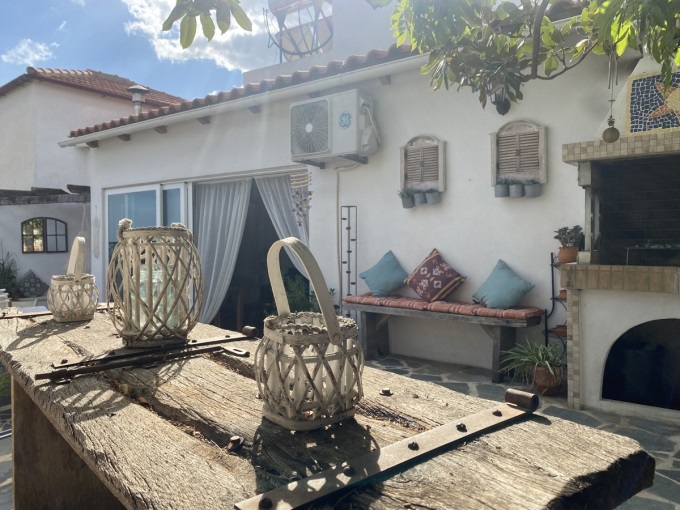 Traditional House For Sale In Provarma - 22