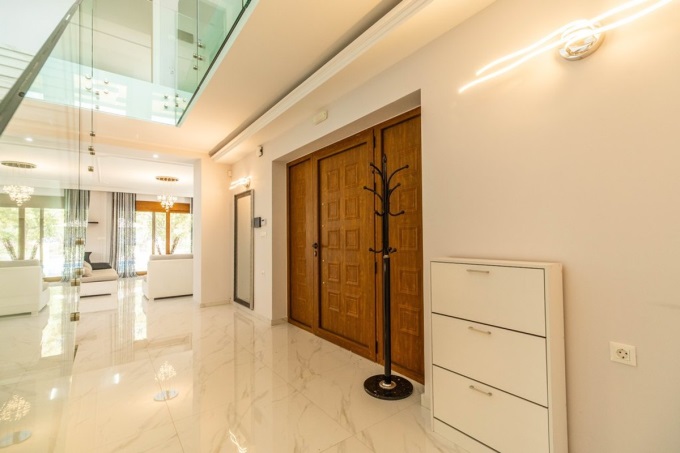 20 Meters to the Beach Stone Villa For Sale - 11