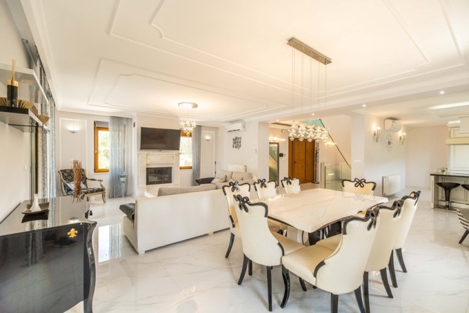 20 Meters to the Beach Stone Villa For Sale - 13