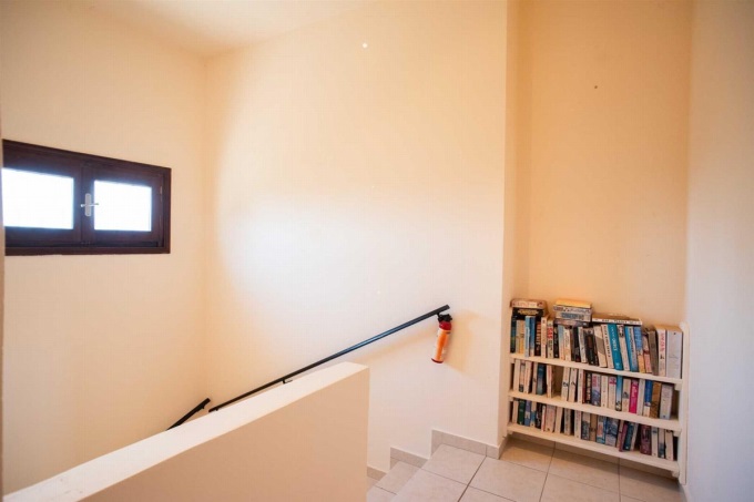 Spacious 5 Bedroom Villa with Stunning Sea Views and Private Pool in Vouves - 33