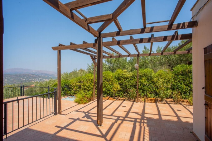 Spacious 5 Bedroom Villa with Stunning Sea Views and Private Pool in Vouves - 61