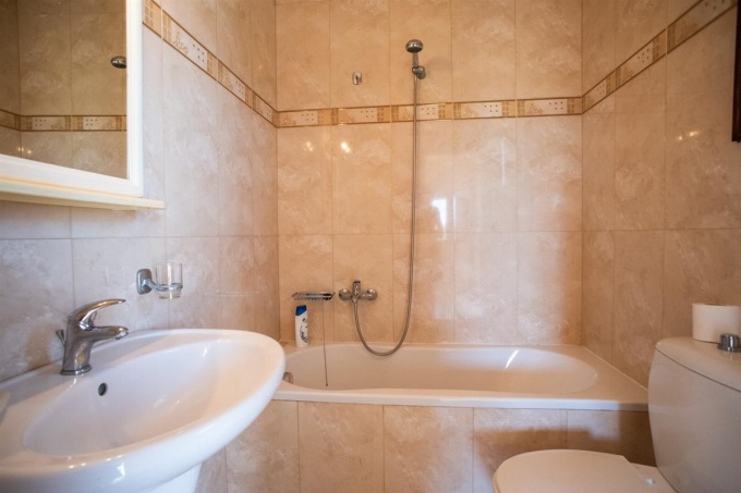 Spacious 5 Bedroom Villa with Stunning Sea Views and Private Pool in Vouves - 58