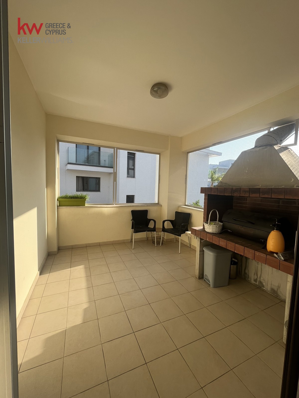 Semi-detached for rent