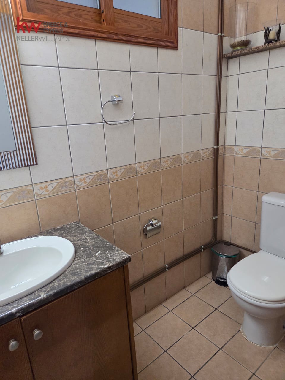 Semi-detached for rent