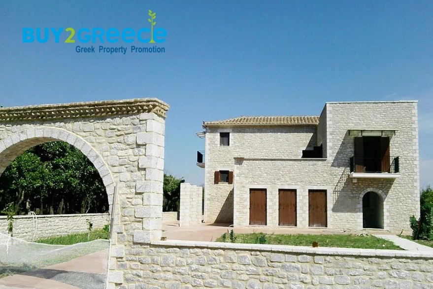 1612796 - Villa For sale, Mistras, 300 sq.m., €700.000