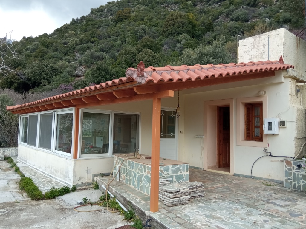 (For Sale) Residential Detached house || Evoia/Karystos - 70 Sq.m, 100.000€