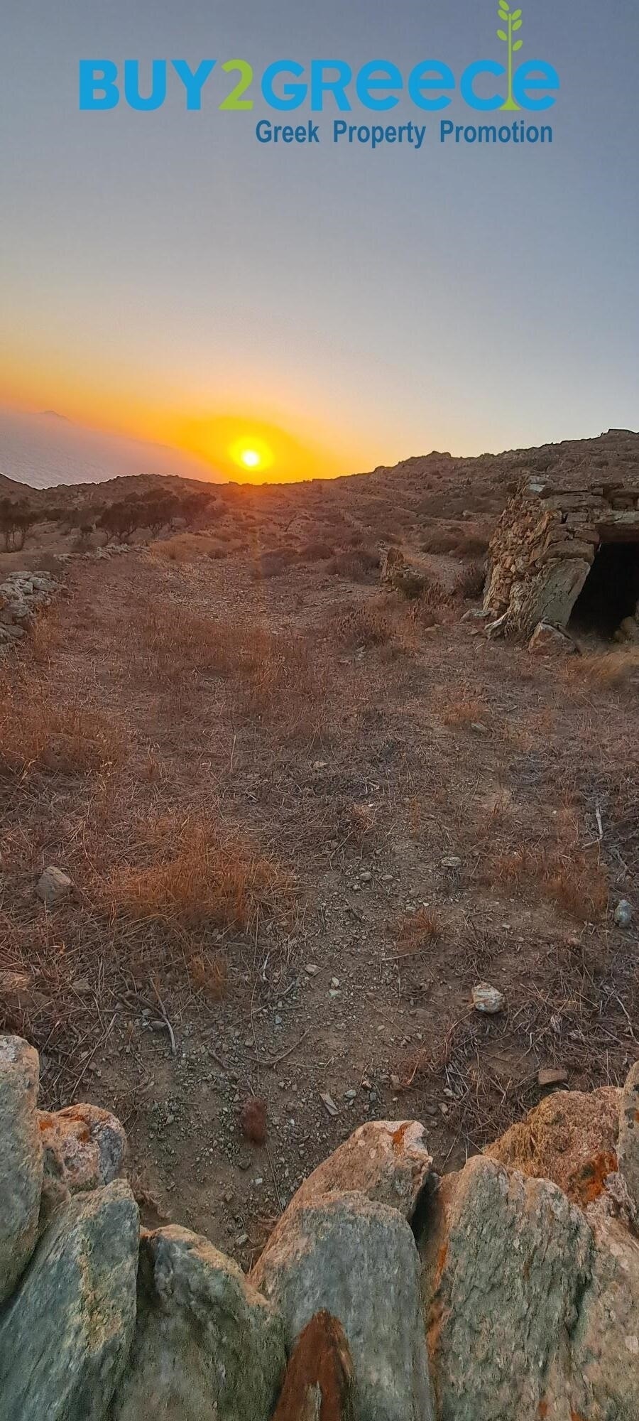 1613556 - Land Area For sale, Folegandros, 4.515 sq.m., €80.000