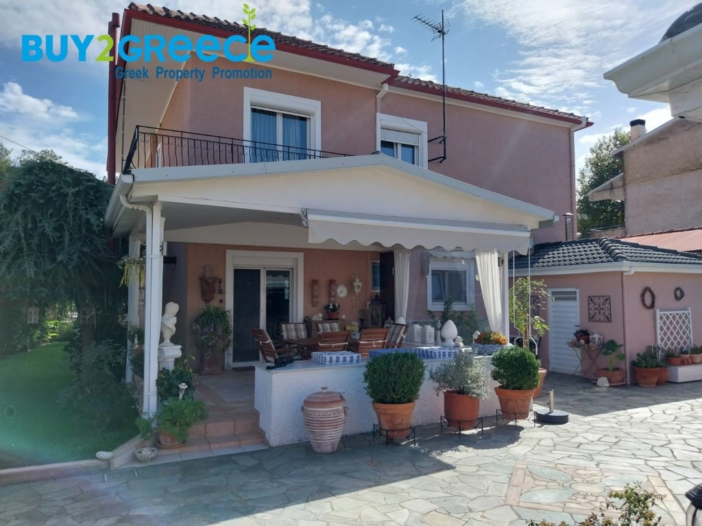 (For Sale) Residential Detached house || Ioannina/Ioannina - 180 Sq.m, 4 Bedrooms, 285.000€