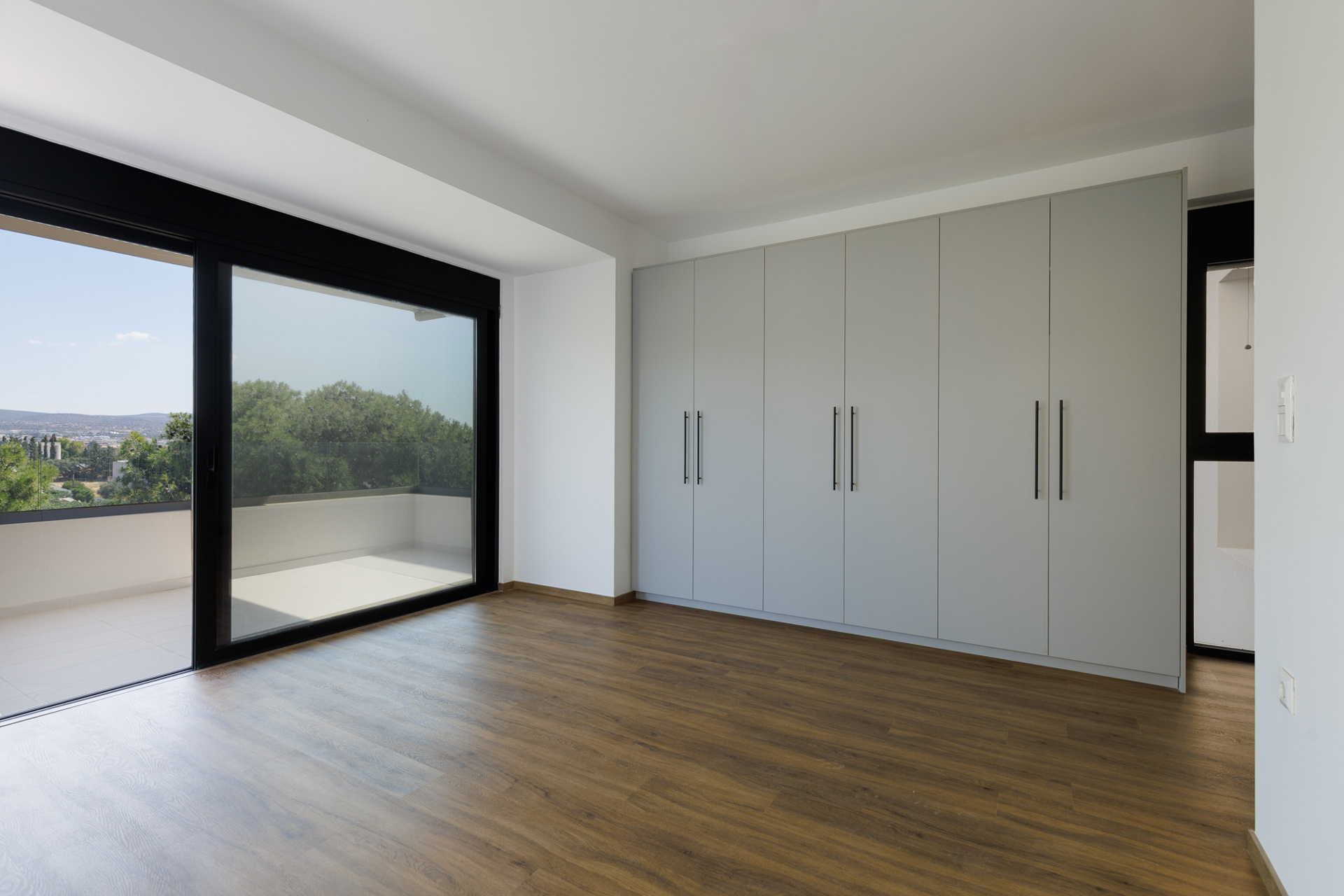 von_poll_real_estate_property_1616851_image_20