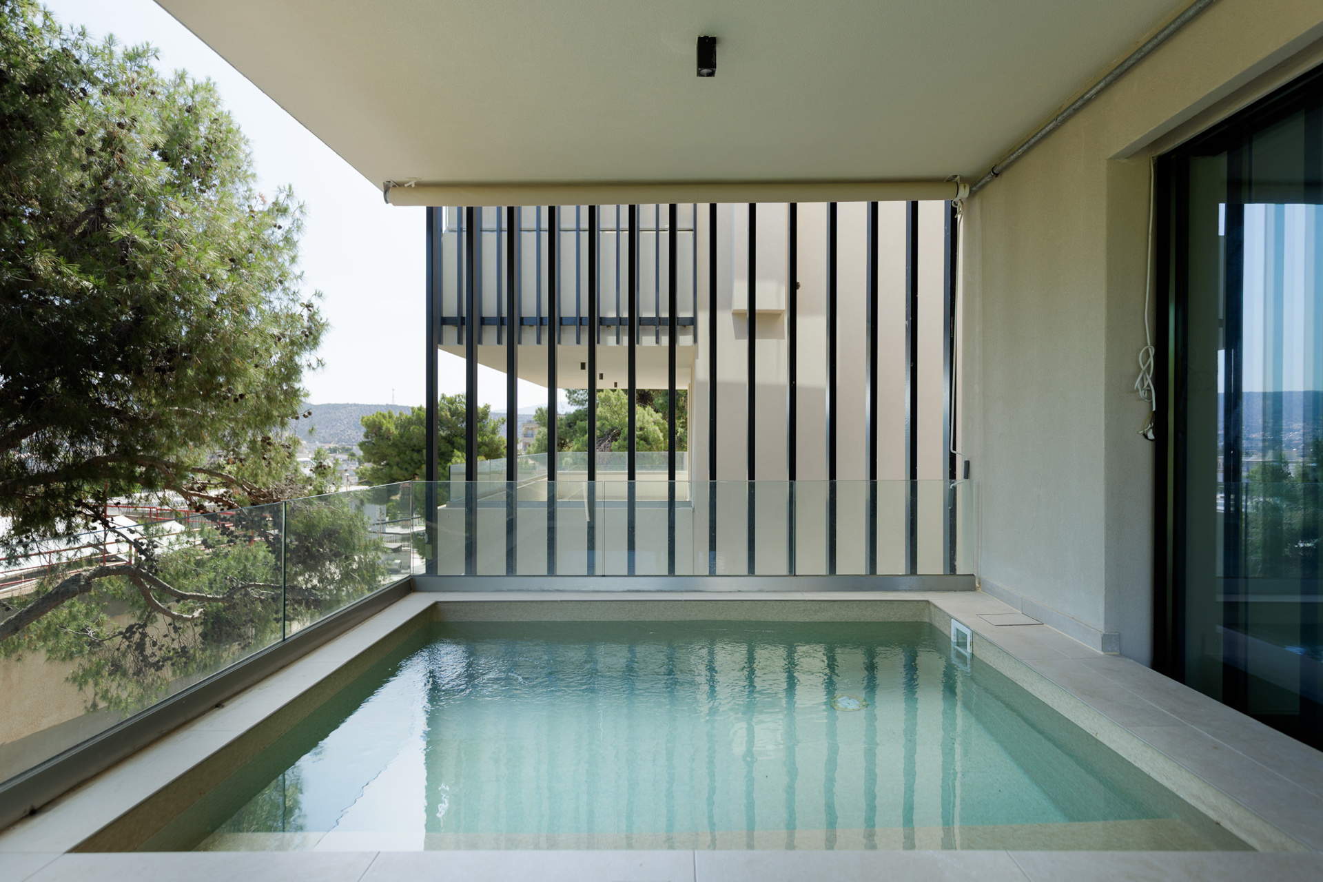 von_poll_real_estate_property_1616851_image_9