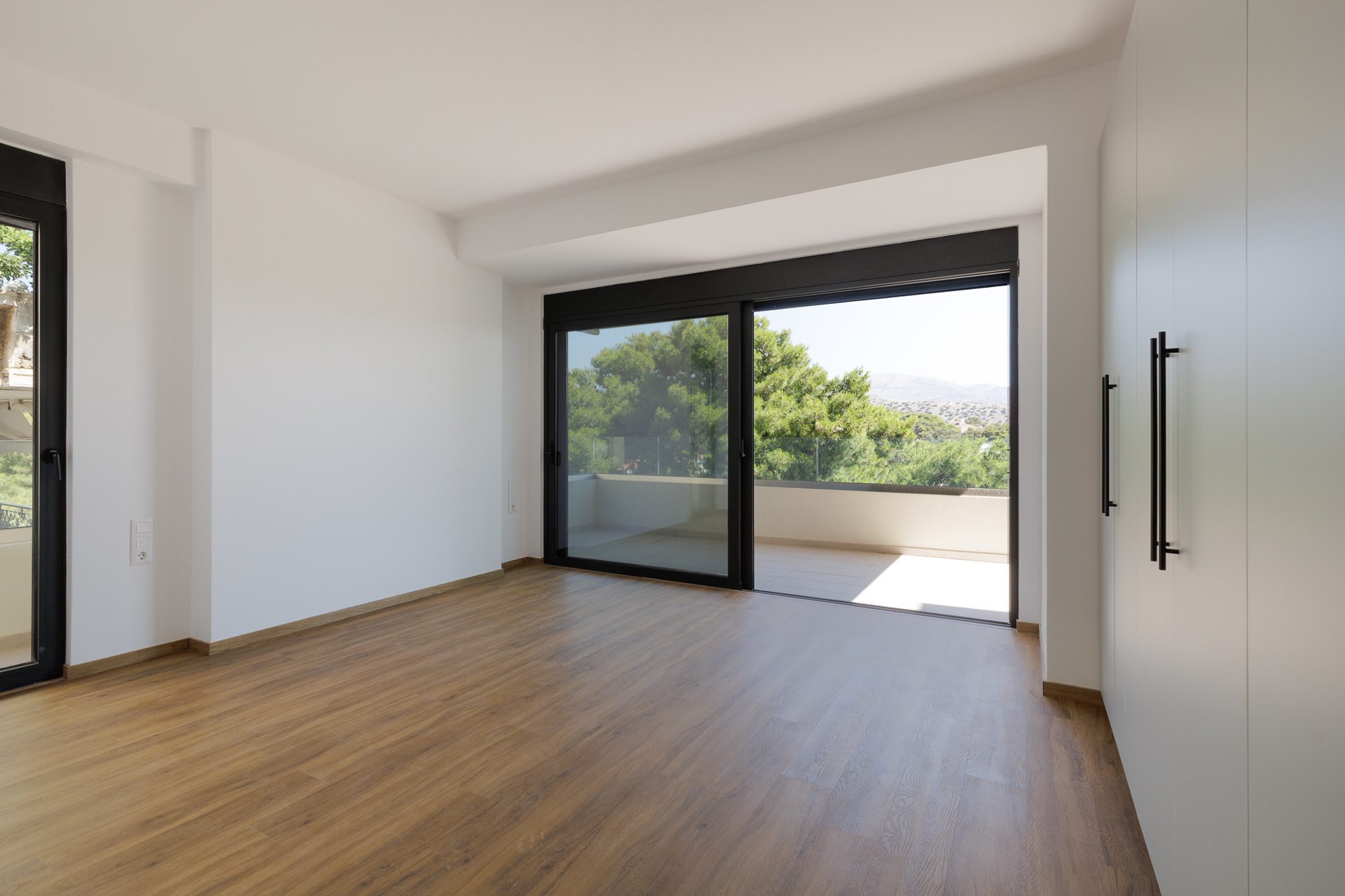 von_poll_real_estate_property_1616851_image_17