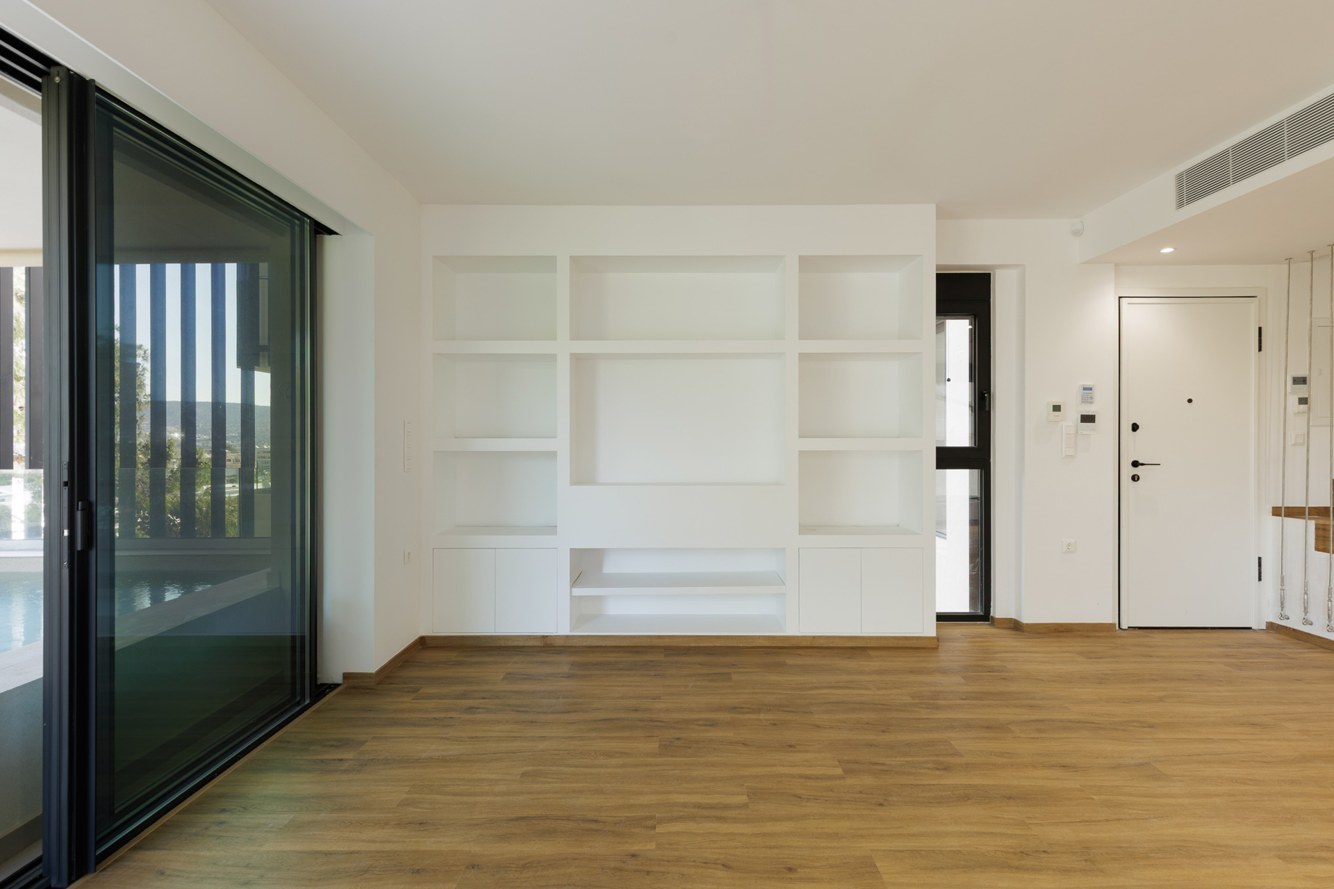 von_poll_real_estate_property_1616851_image_11