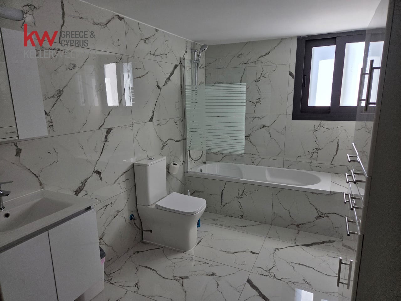 Detached House for rent