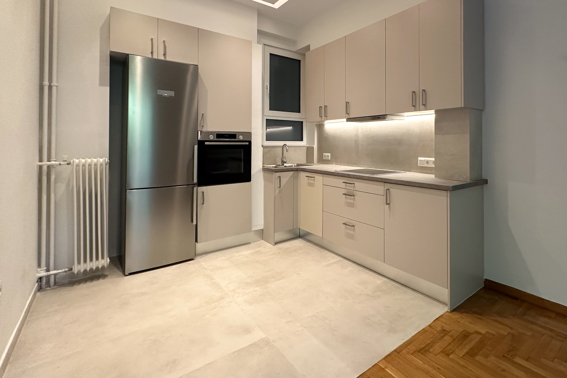 von_poll_real_estate_property_1625945_image_0