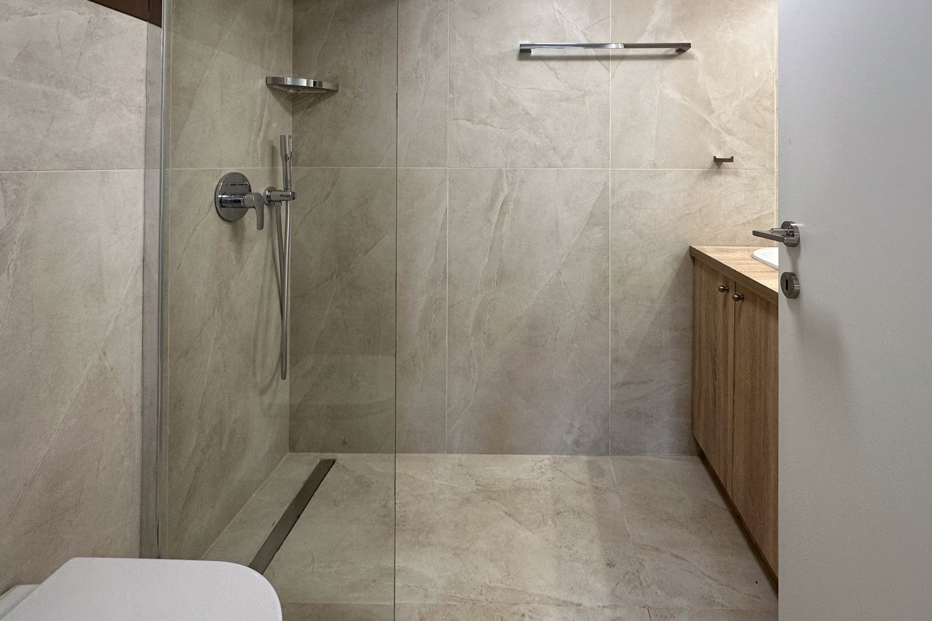 von_poll_real_estate_property_1625945_image_10