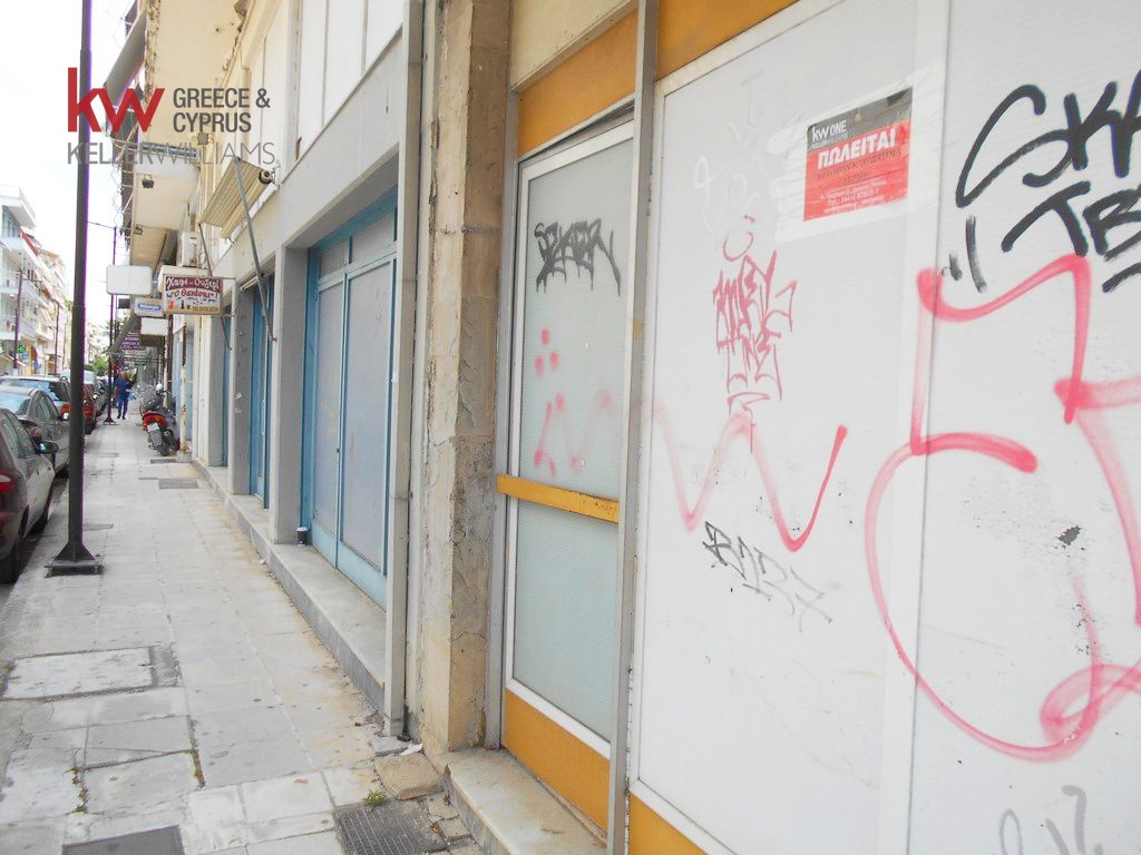 1627895 - Κατάστημα Προς Πώληση, Καρδίτσα, 55,75 τ.μ., €37.000