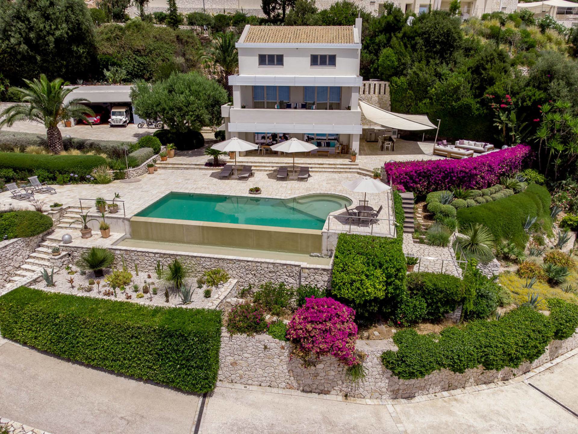 von_poll_real_estate_property_1633307_image_28