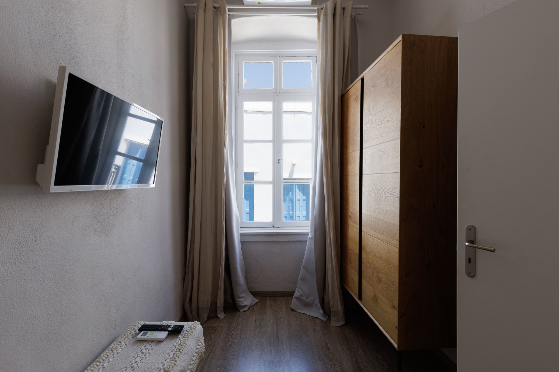 von_poll_real_estate_property_1654663_image_14