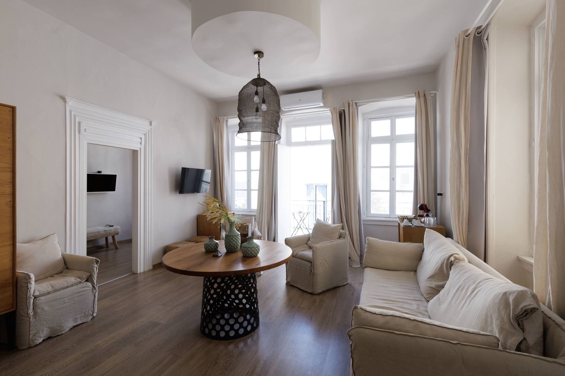 von_poll_real_estate_property_1654663_image_4