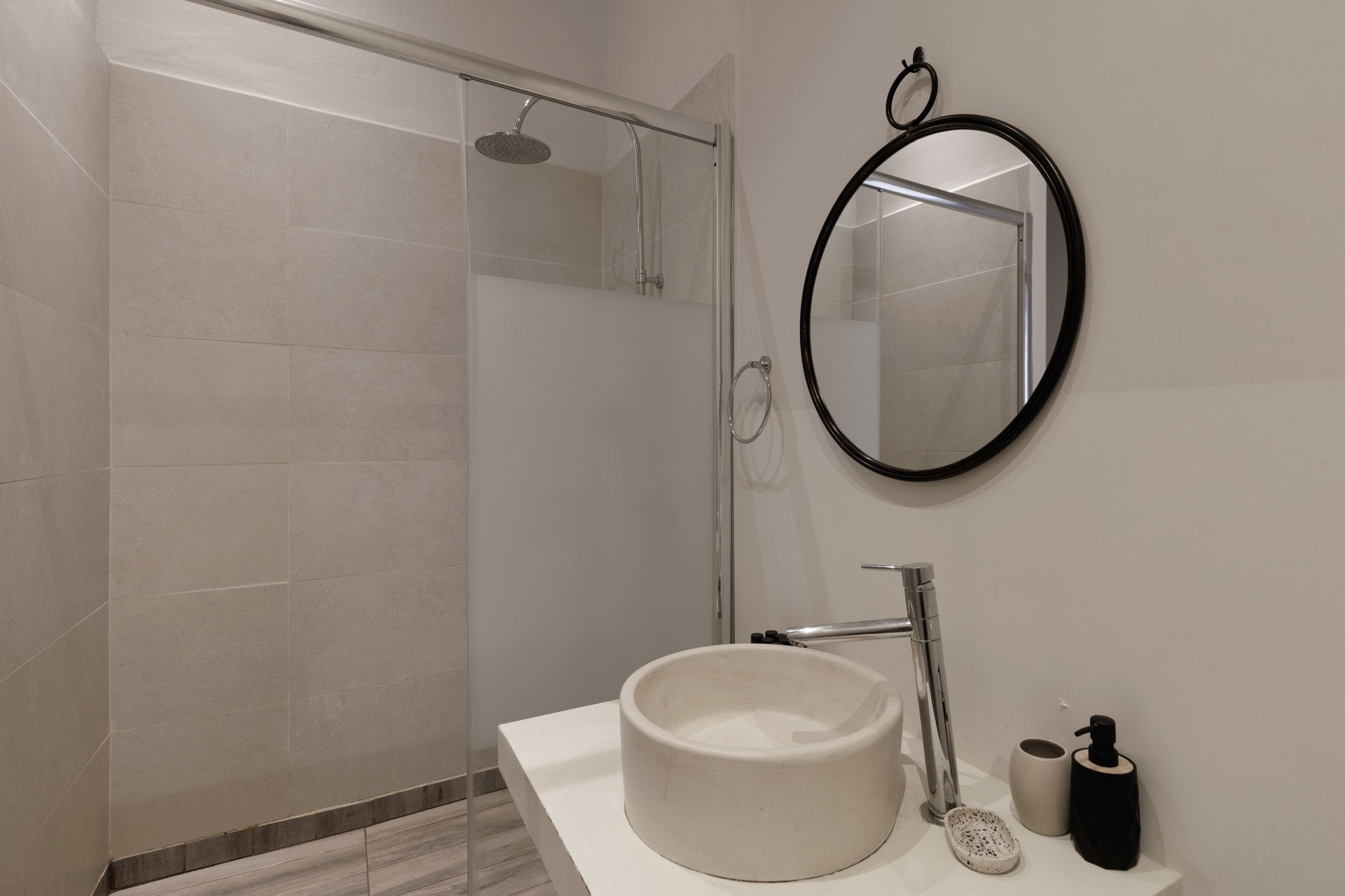 von_poll_real_estate_property_1654663_image_23