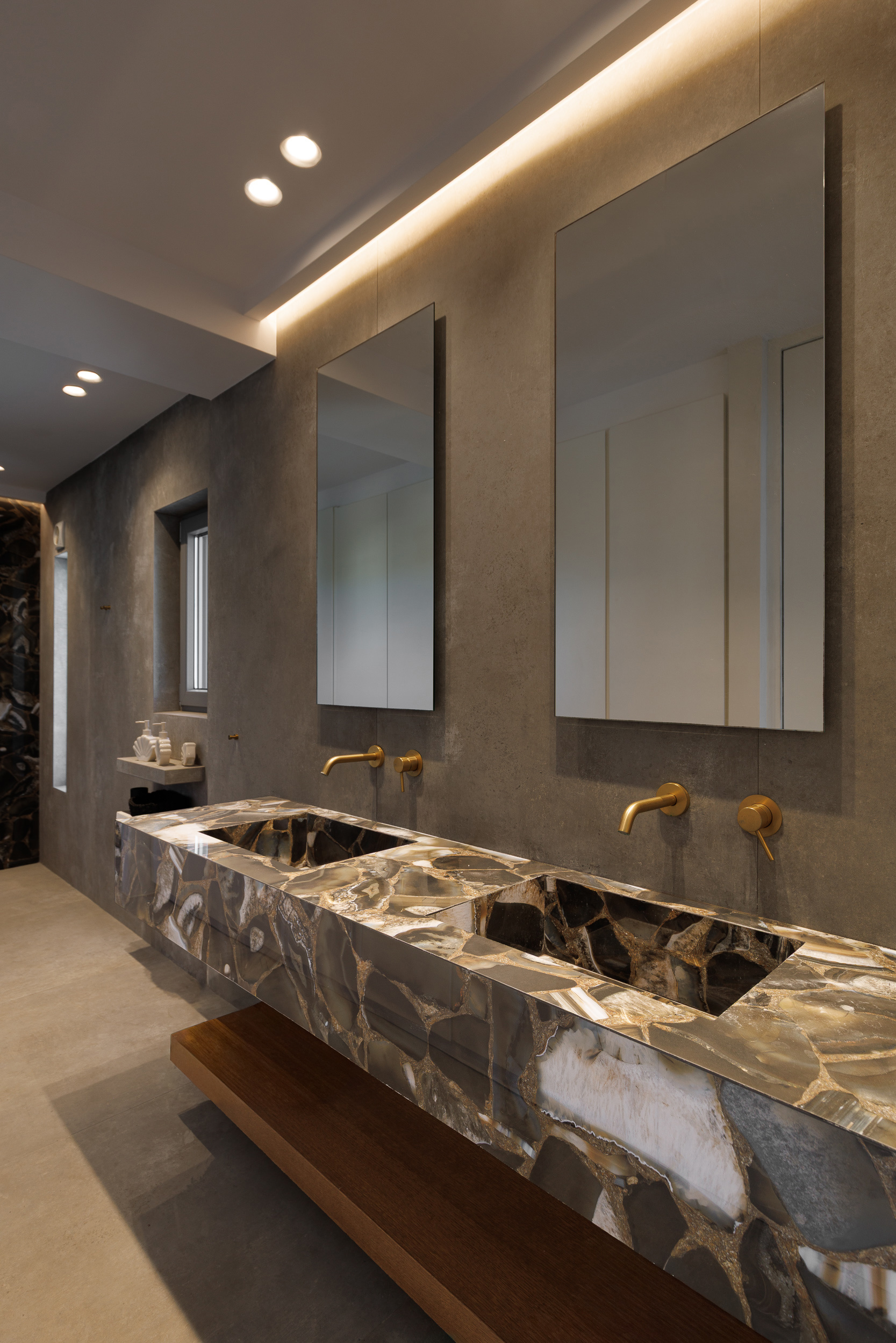 von_poll_real_estate_property_1673380_image_17