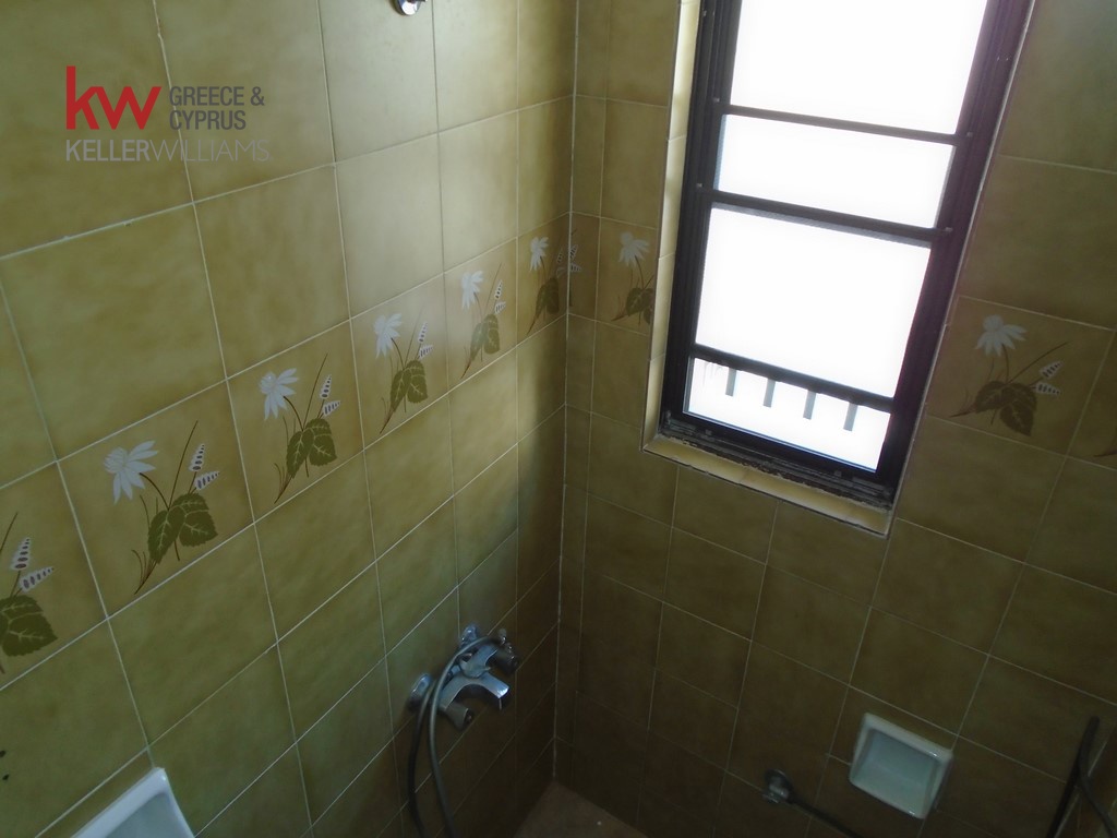 1674749 - Γραφείο Προς Ενοικίαση, Καρδίτσα, 25 τ.μ., €230