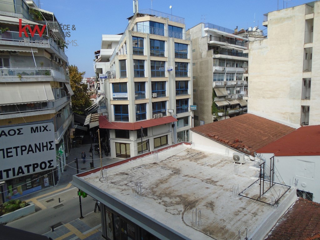 1674749 - Γραφείο Προς Ενοικίαση, Καρδίτσα, 25 τ.μ., €230