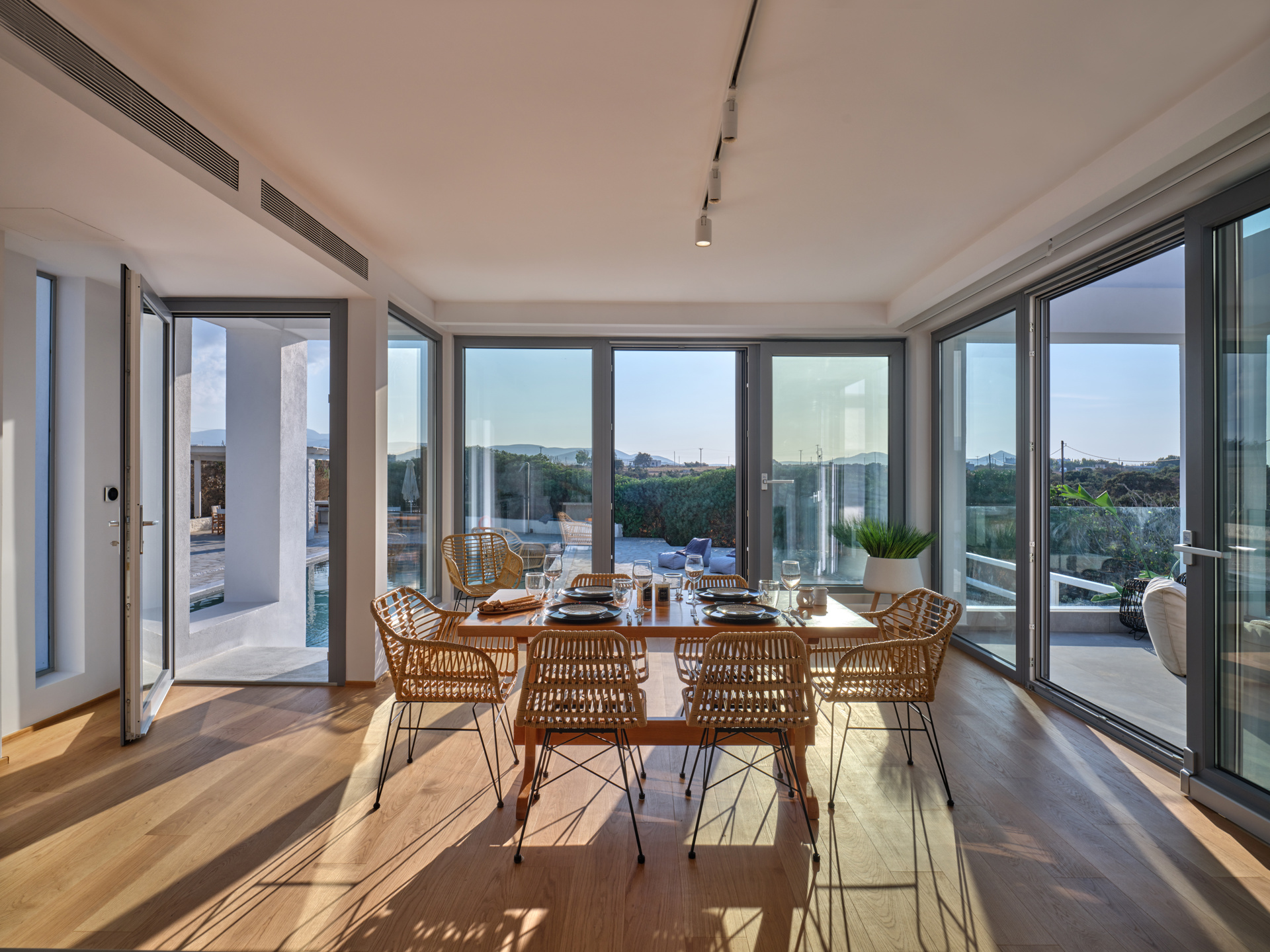 von_poll_real_estate_property_1674853_image_6