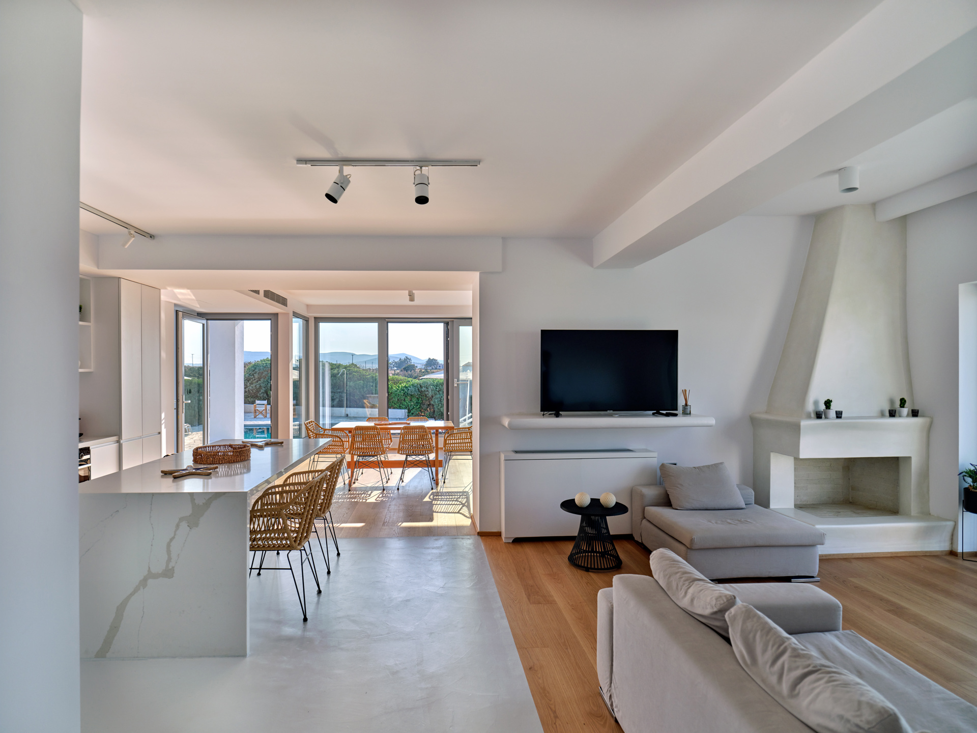 von_poll_real_estate_property_1674853_image_2