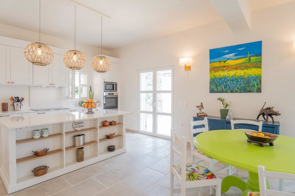 von_poll_real_estate_property_1677744_image_9